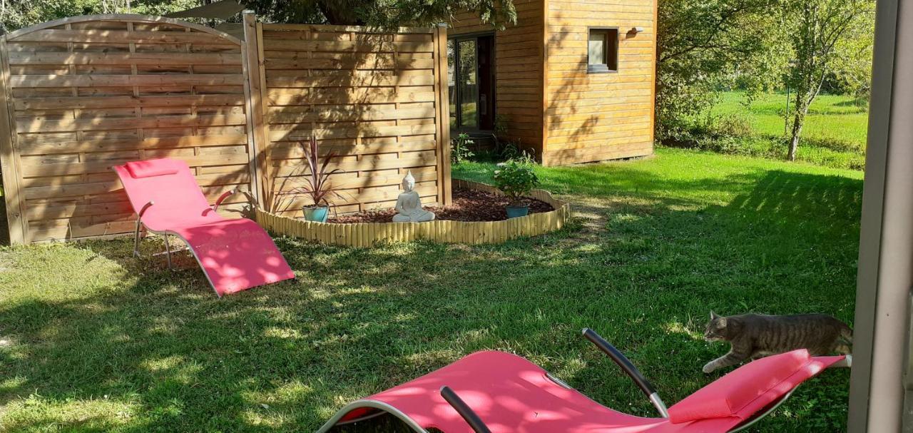 Au Coeur Du Bien-Etre, Gite Avec Piscine Chauffee Et Couverte, Spa, Sauna, Massages Monteaux Exterior photo